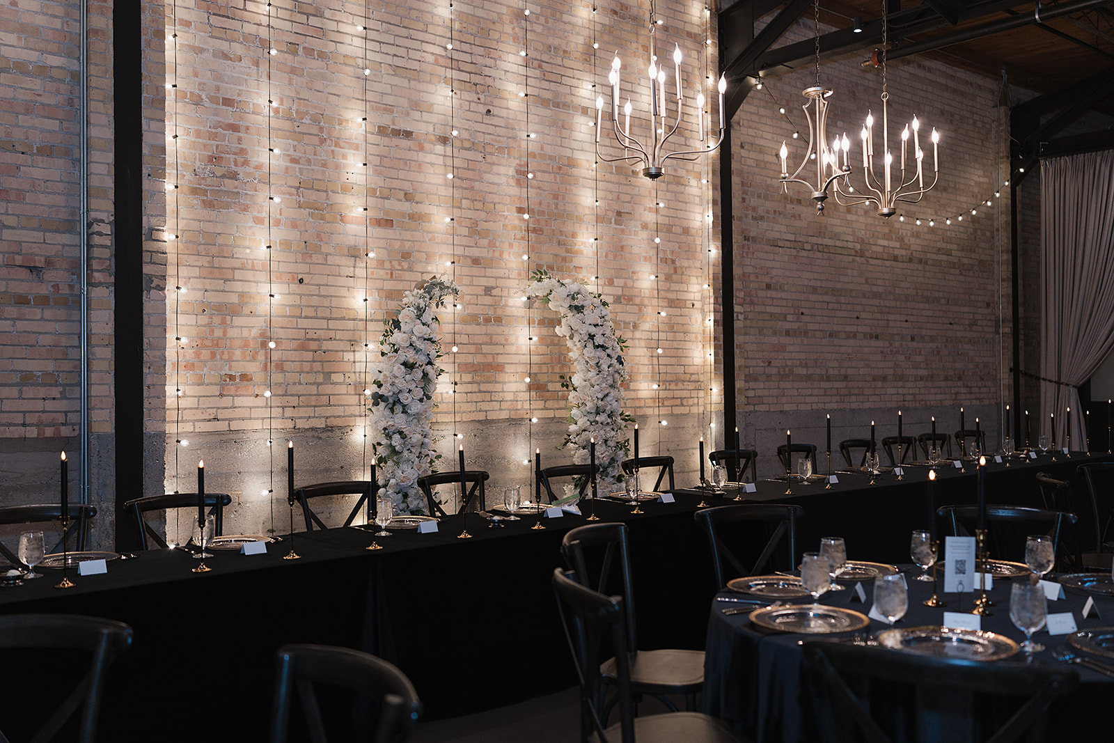 Elegant reception setup at Green Bay wedding venue